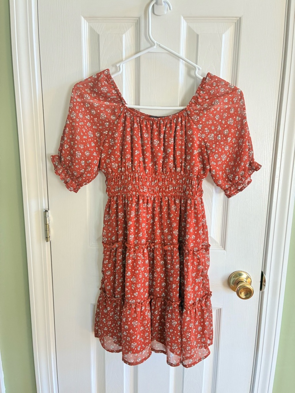 Trixxi Rust Red Floral Puff Sleeve Tiered Dress